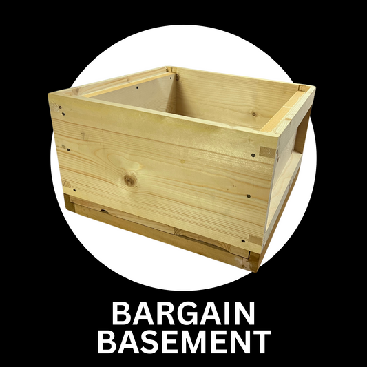 BARGAIN BASEMENT National Pine Brood Box with Cedar Floor Assembled, 2nd Grade