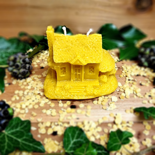 Beekeepers Cottage Pure Beeswax Candle